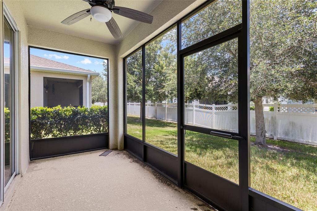 For Sale: $289,900 (3 beds, 2 baths, 1587 Square Feet)
