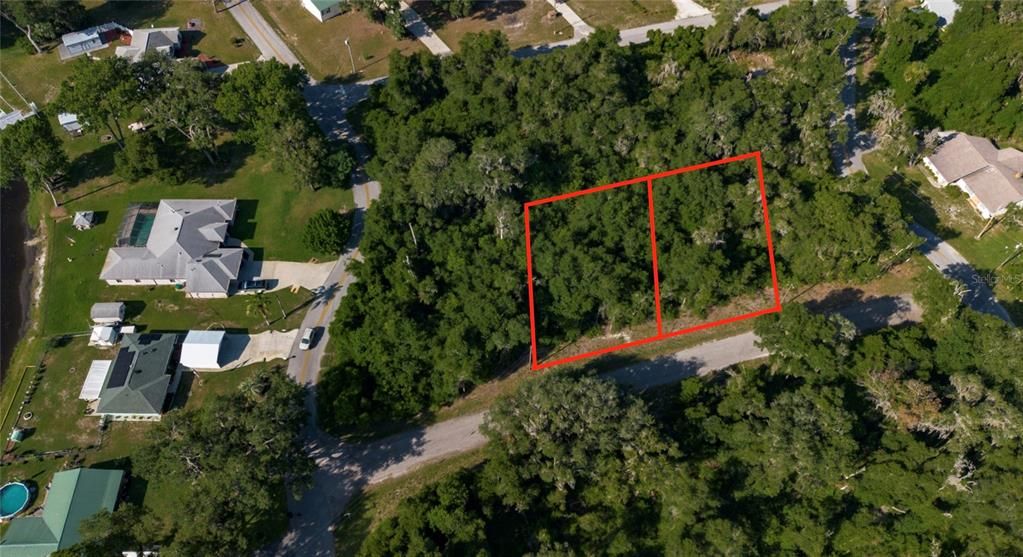 На продажу: $25,000 (0.22 acres)