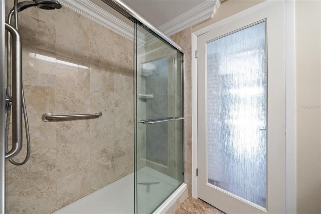 На продажу: $599,999 (2 спален, 2 ванн, 1403 Квадратных фут)