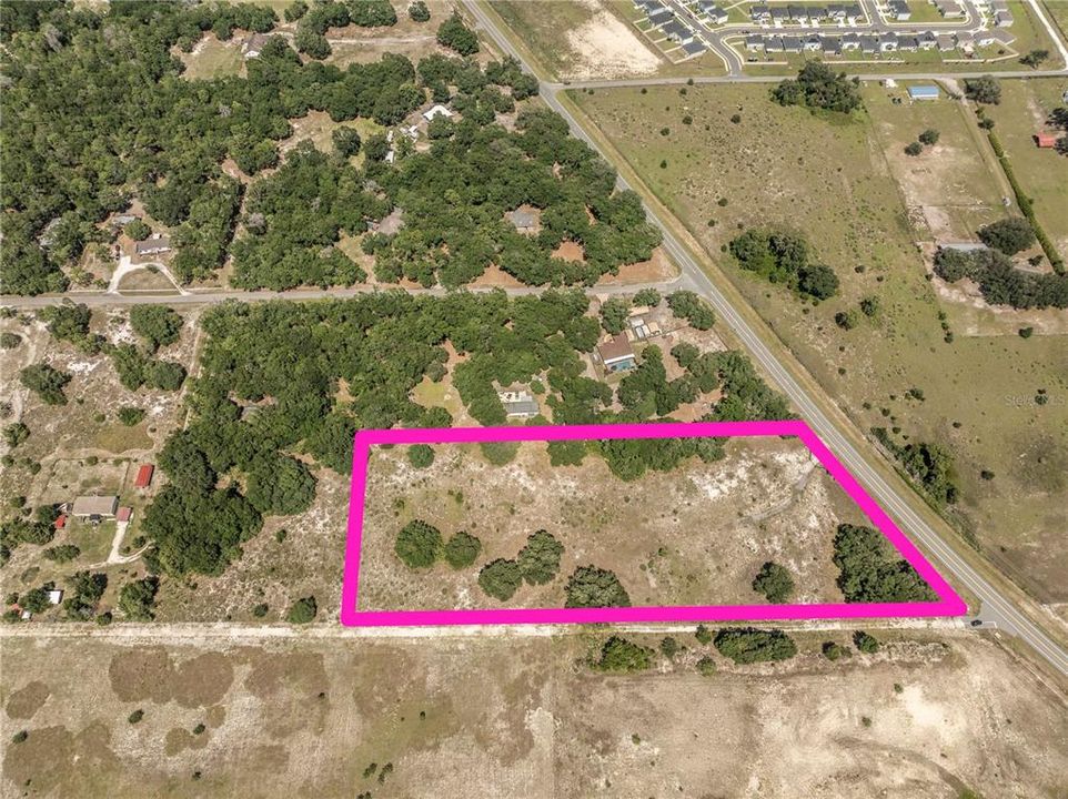 待售: $1,100,000 (6.78 acres)
