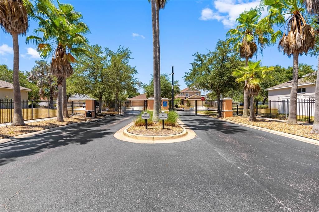 For Sale: $349,000 (3 beds, 2 baths, 2062 Square Feet)