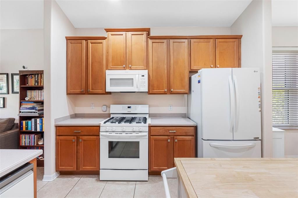 For Sale: $349,000 (3 beds, 2 baths, 2062 Square Feet)
