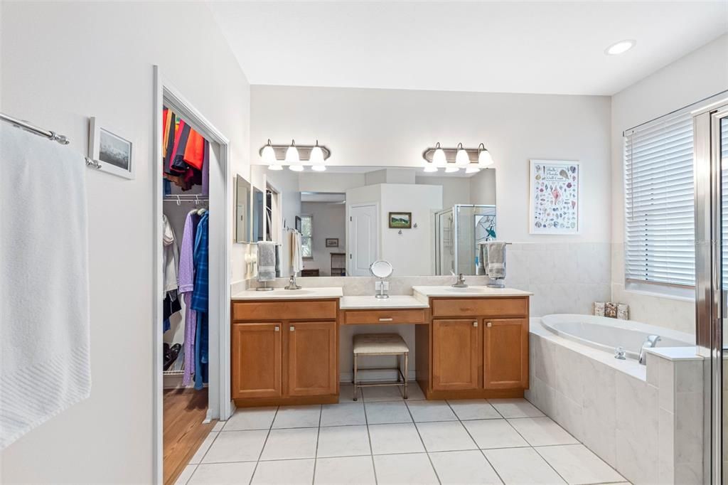 For Sale: $349,000 (3 beds, 2 baths, 2062 Square Feet)