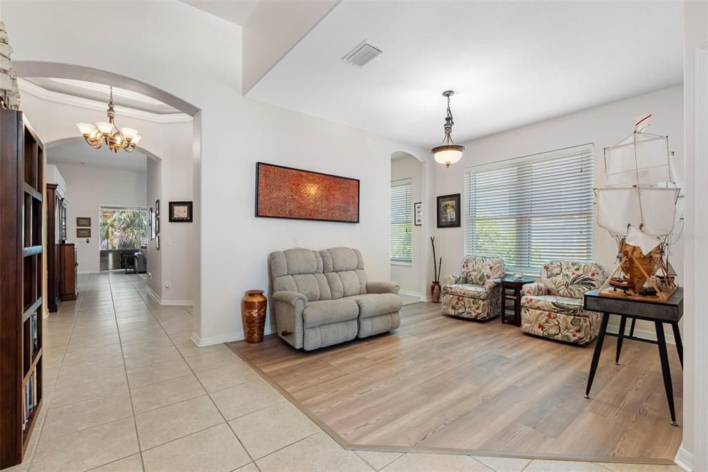 For Sale: $349,000 (3 beds, 2 baths, 2062 Square Feet)