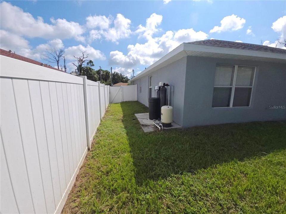 En Venta: $306,500 (3 camas, 2 baños, 1809 Pies cuadrados)