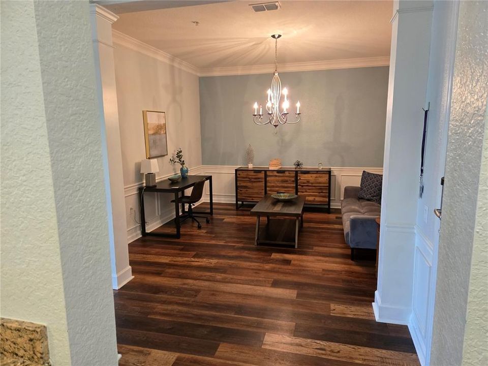 En Venta: $649,900 (3 camas, 2 baños, 2001 Pies cuadrados)