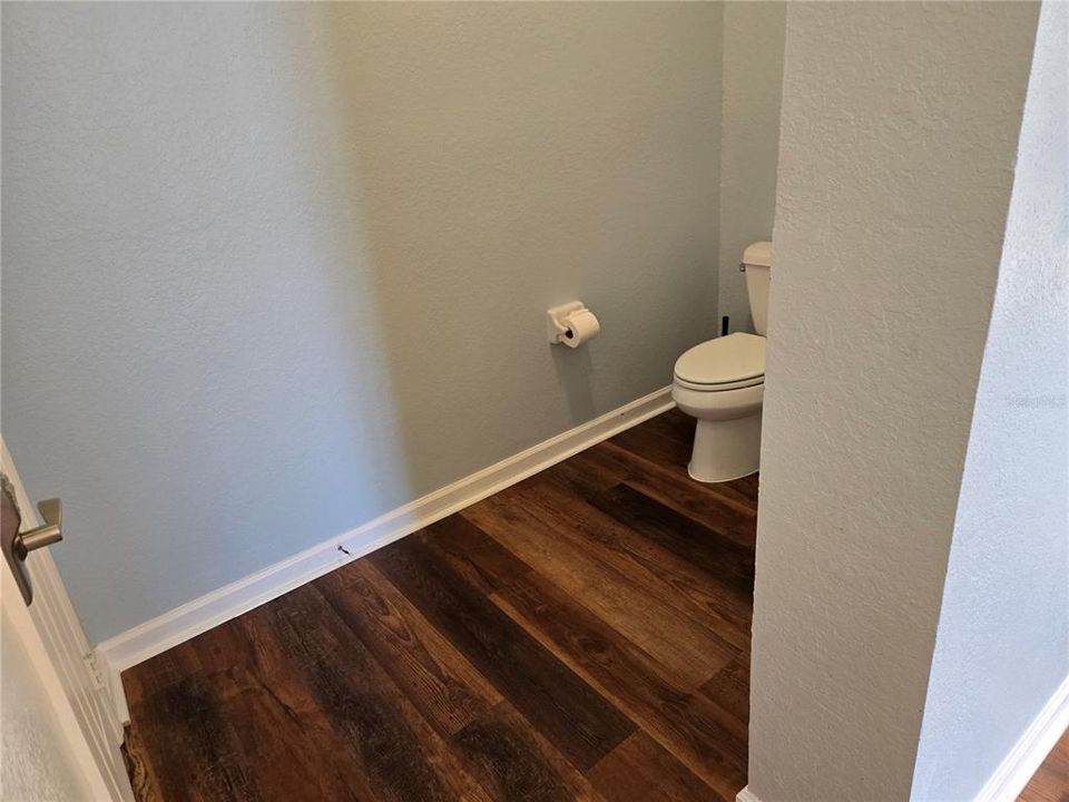En Venta: $649,900 (3 camas, 2 baños, 2001 Pies cuadrados)