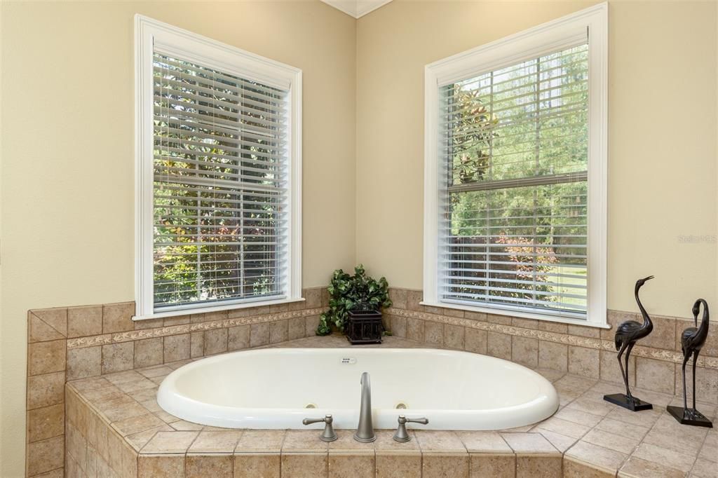 For Sale: $1,299,000 (4 beds, 4 baths, 4013 Square Feet)