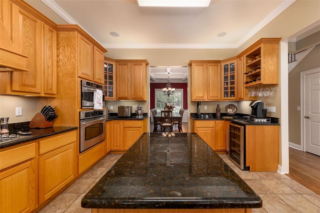 For Sale: $1,299,000 (4 beds, 4 baths, 4013 Square Feet)