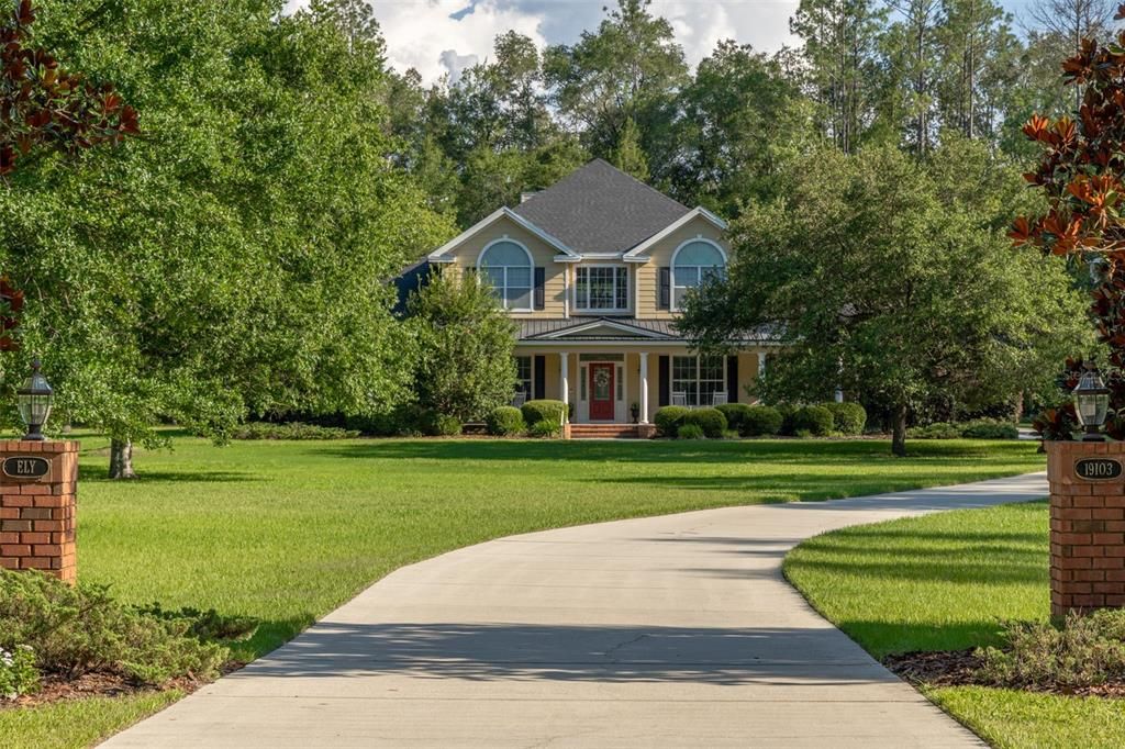 For Sale: $1,299,000 (4 beds, 4 baths, 4013 Square Feet)