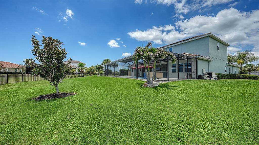 For Sale: $1,475,000 (4 beds, 4 baths, 4017 Square Feet)