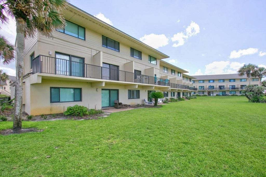 На продажу: $459,000 (2 спален, 2 ванн, 1064 Квадратных фут)