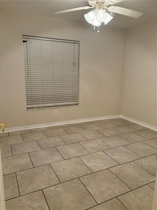 For Rent: $1,700 (3 beds, 2 baths, 1390 Square Feet)