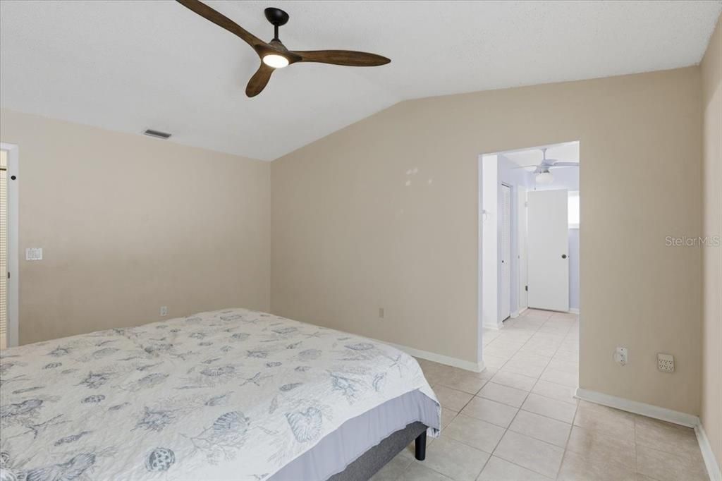En Venta: $349,999 (3 camas, 2 baños, 1750 Pies cuadrados)
