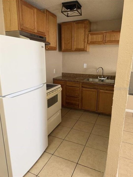 En Venta: $340,000 (6 camas, 0 baños, 2146 Pies cuadrados)