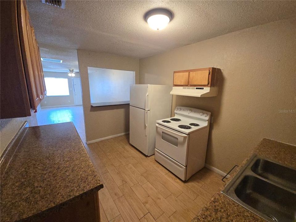 En Venta: $340,000 (6 camas, 0 baños, 2146 Pies cuadrados)