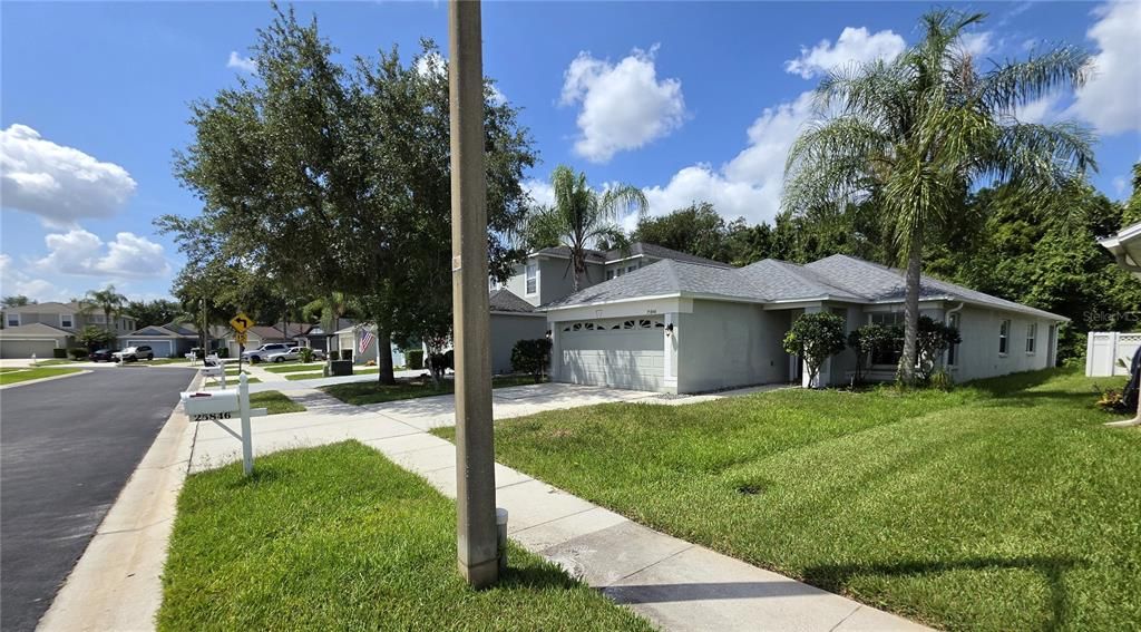 For Sale: $349,900 (3 beds, 2 baths, 1732 Square Feet)