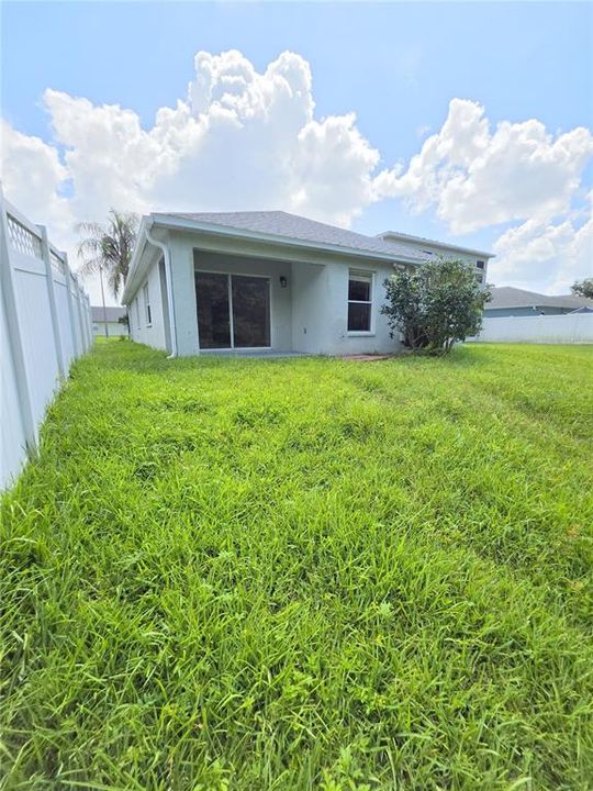 For Sale: $349,900 (3 beds, 2 baths, 1732 Square Feet)