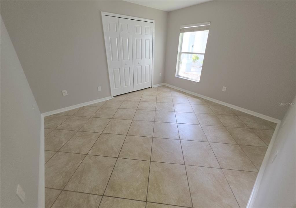 For Sale: $349,900 (3 beds, 2 baths, 1732 Square Feet)