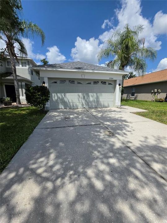 For Sale: $349,900 (3 beds, 2 baths, 1732 Square Feet)