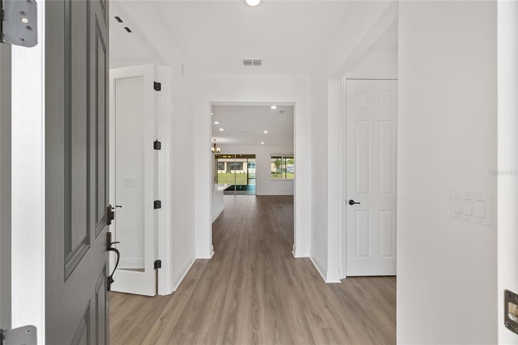 En Venta: $444,650 (2 camas, 2 baños, 2019 Pies cuadrados)