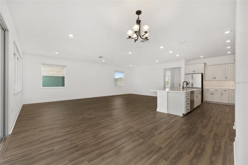 En Venta: $444,650 (2 camas, 2 baños, 2019 Pies cuadrados)