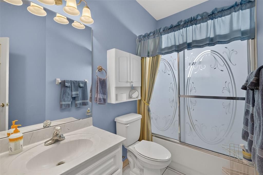 For Sale: $259,000 (2 beds, 2 baths, 1869 Square Feet)