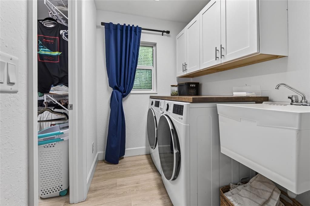 На продажу: $625,000 (3 спален, 2 ванн, 1733 Квадратных фут)