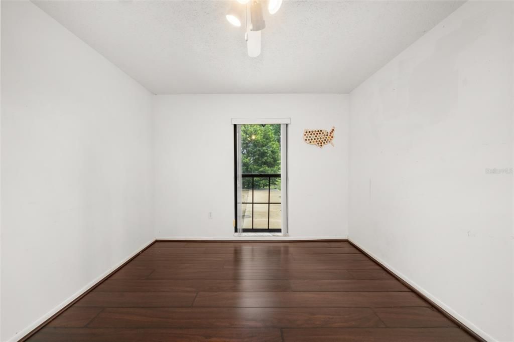 En Venta: $295,000 (3 camas, 2 baños, 1718 Pies cuadrados)