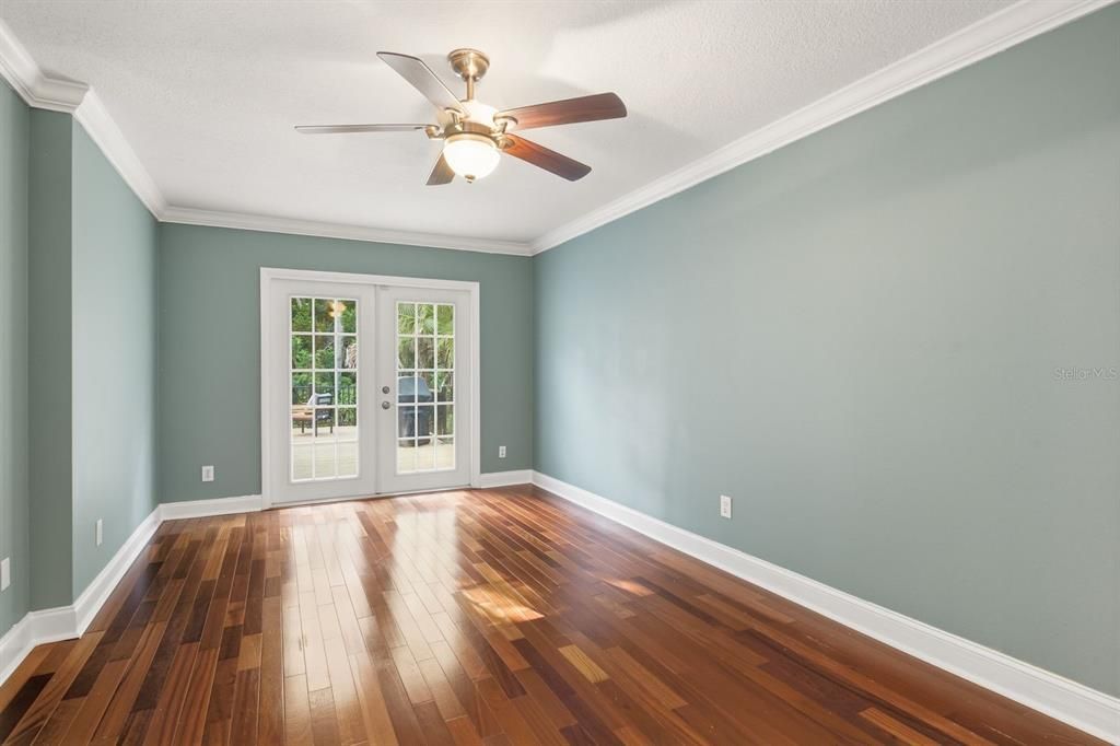 Activo con contrato: $499,900 (4 camas, 2 baños, 2124 Pies cuadrados)