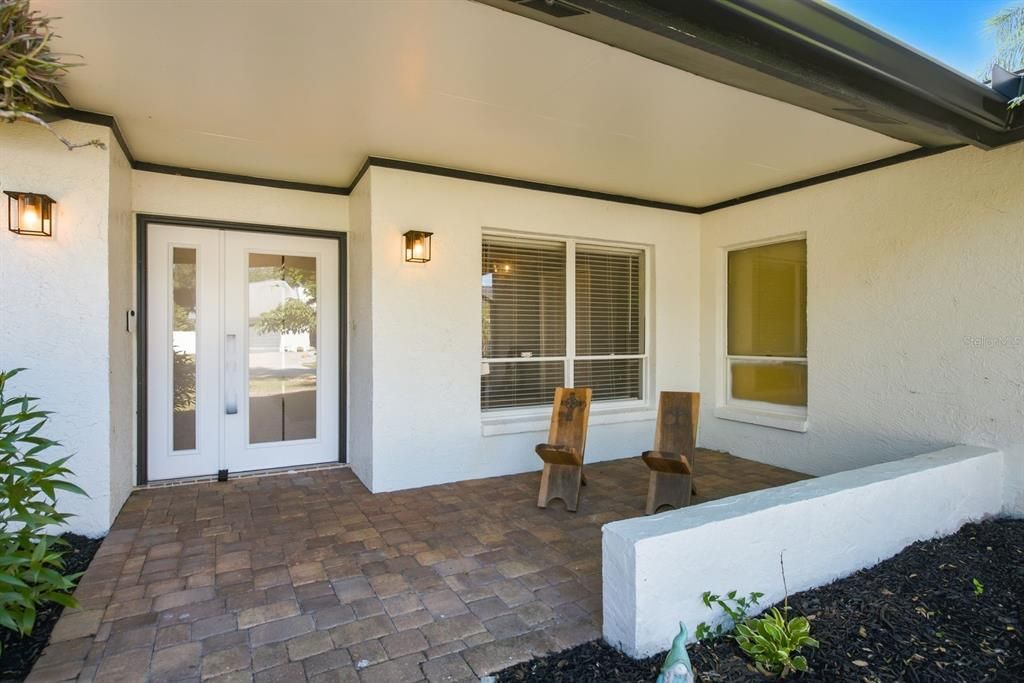 Activo con contrato: $499,900 (4 camas, 2 baños, 2124 Pies cuadrados)