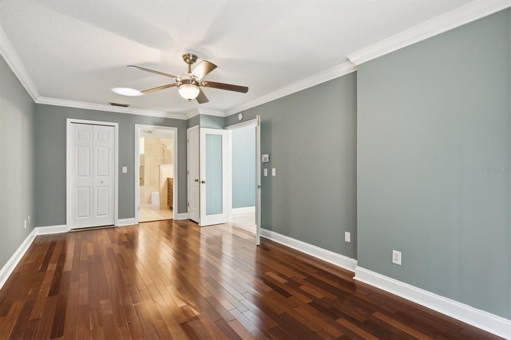 Activo con contrato: $499,900 (4 camas, 2 baños, 2124 Pies cuadrados)