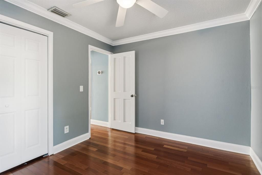 Activo con contrato: $499,900 (4 camas, 2 baños, 2124 Pies cuadrados)