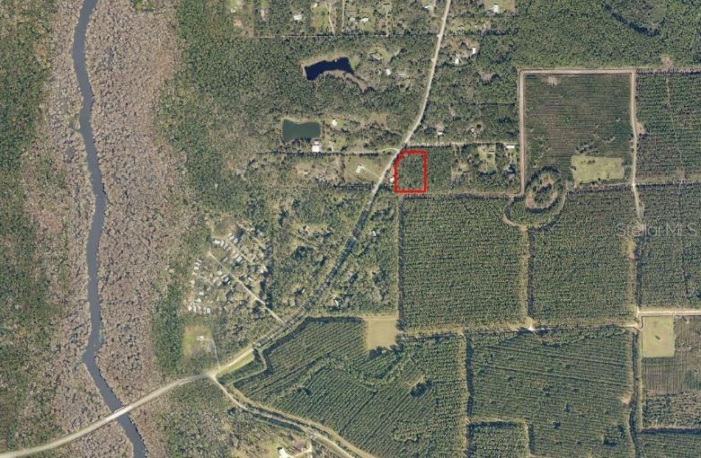 待售: $59,900 (3.01 acres)
