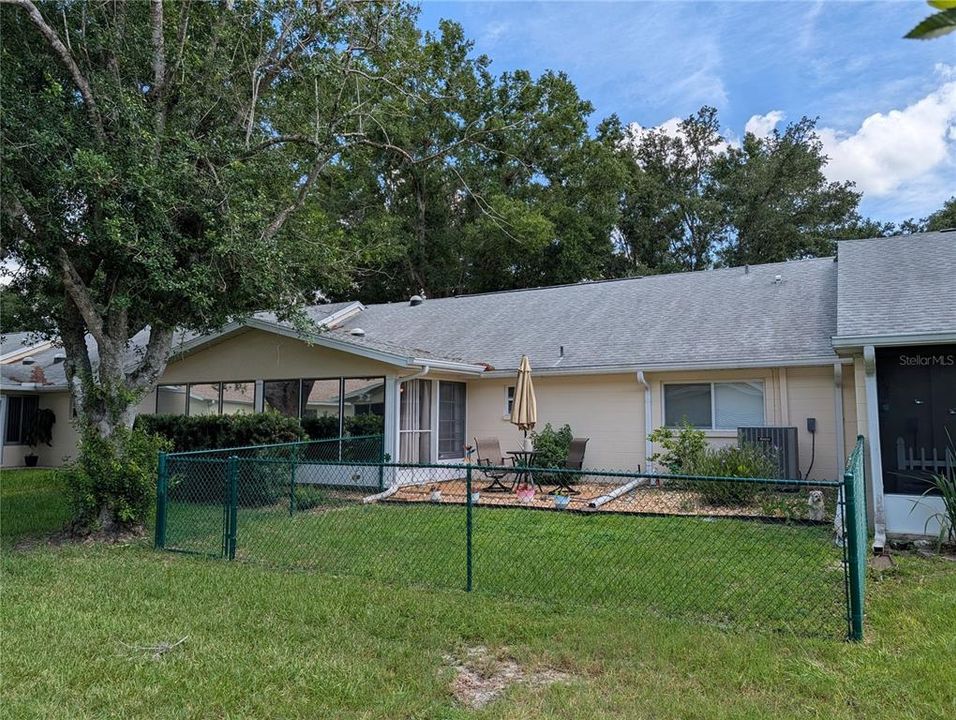 For Sale: $179,000 (2 beds, 2 baths, 1541 Square Feet)