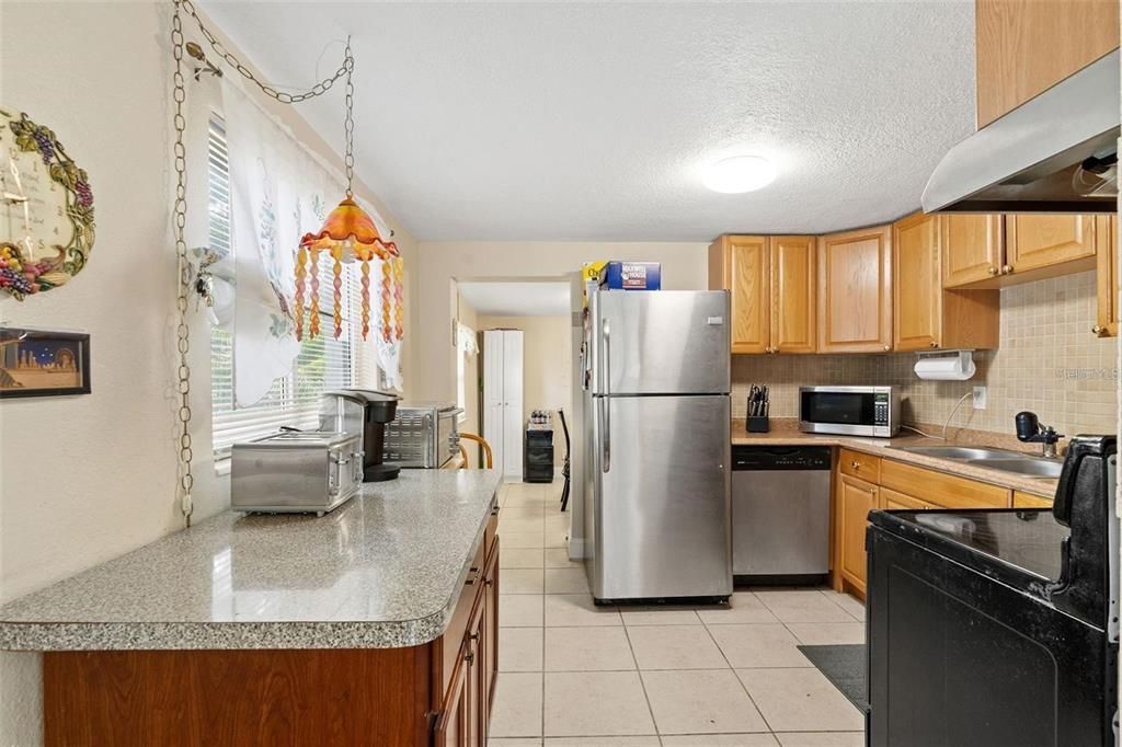 For Sale: $338,000 (3 beds, 2 baths, 1360 Square Feet)