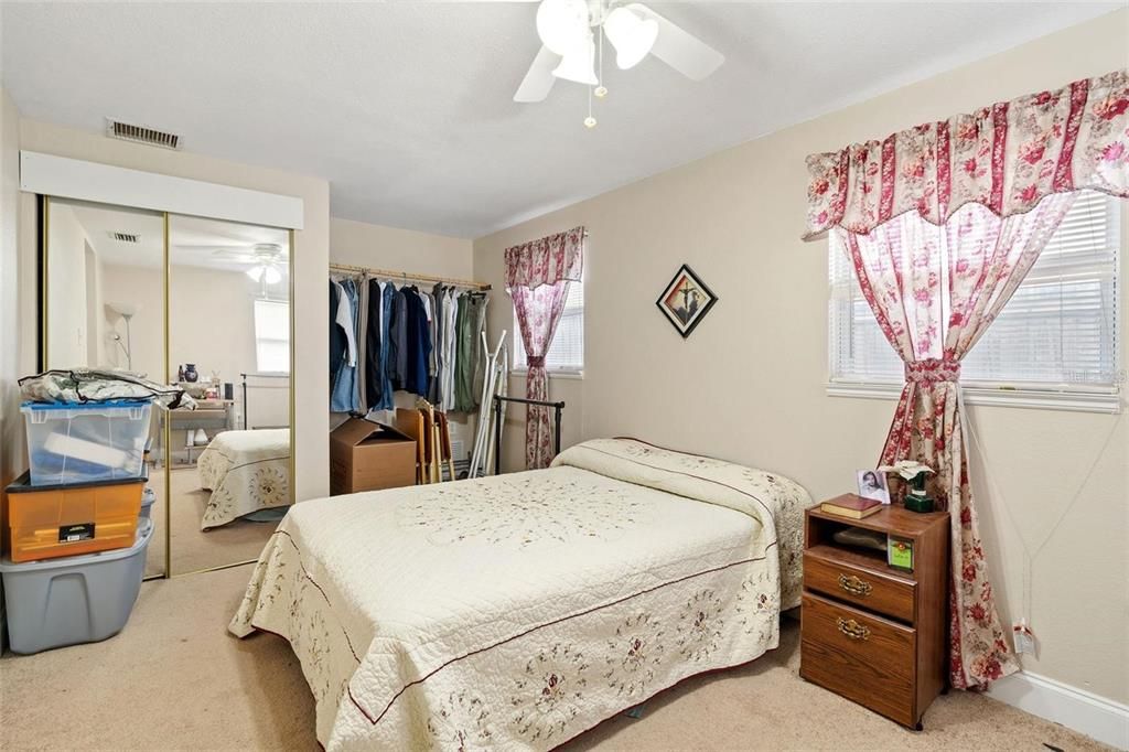 For Sale: $338,000 (3 beds, 2 baths, 1360 Square Feet)