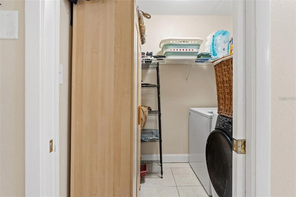 For Sale: $338,000 (3 beds, 2 baths, 1360 Square Feet)