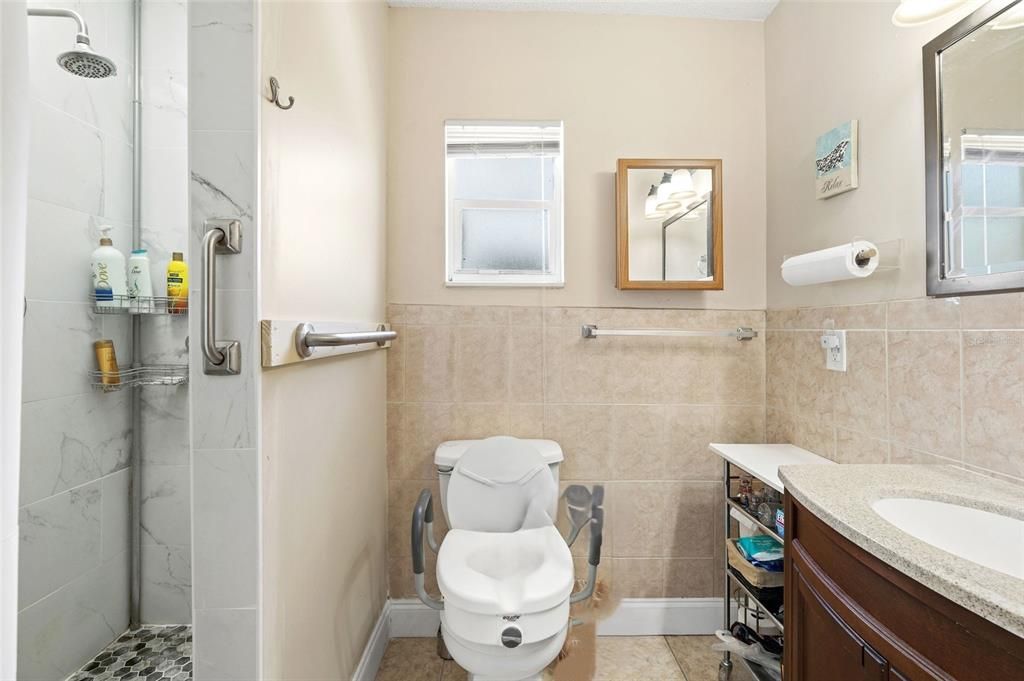 For Sale: $338,000 (3 beds, 2 baths, 1360 Square Feet)