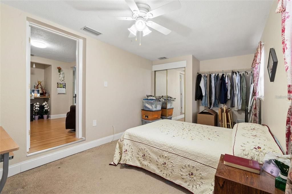 For Sale: $338,000 (3 beds, 2 baths, 1360 Square Feet)