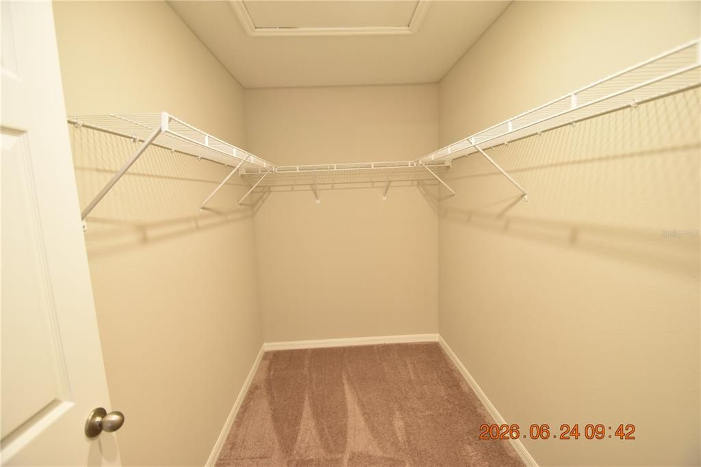 En Renta: $3,200 (4 camas, 2 baños, 2094 Pies cuadrados)