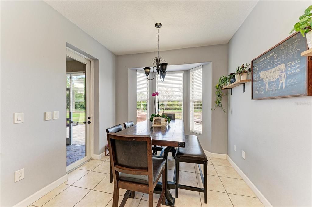 For Sale: $449,900 (3 beds, 2 baths, 1953 Square Feet)