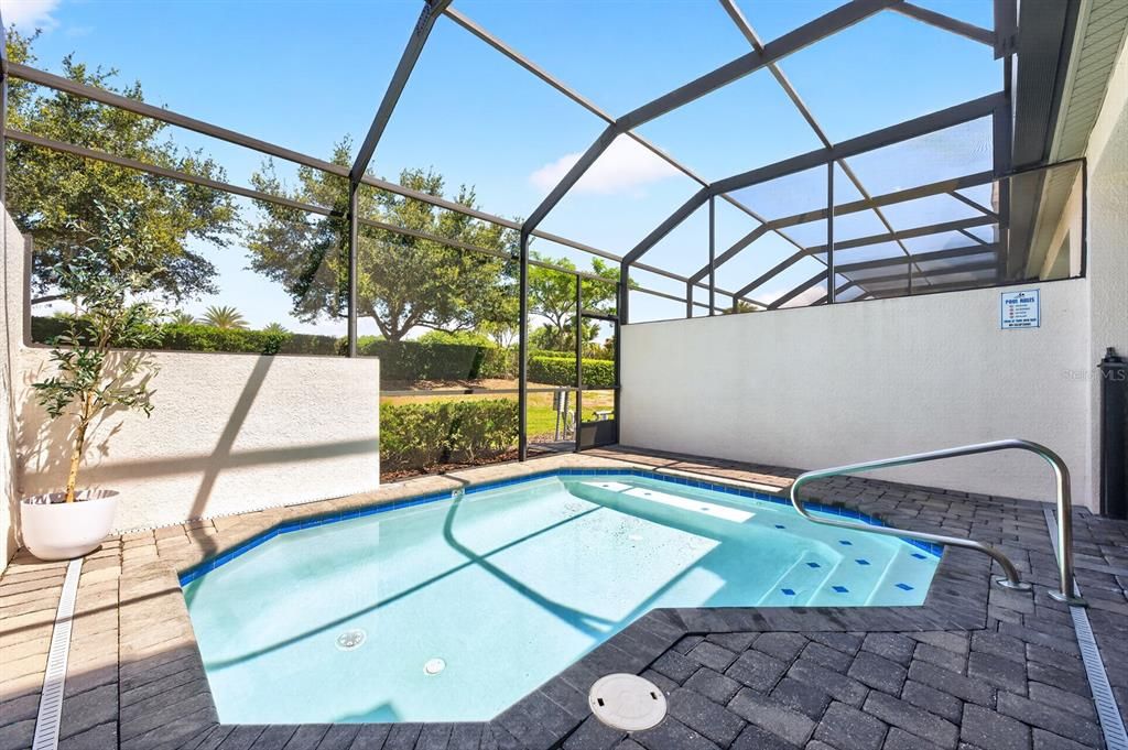 For Sale: $350,000 (4 beds, 3 baths, 1960 Square Feet)