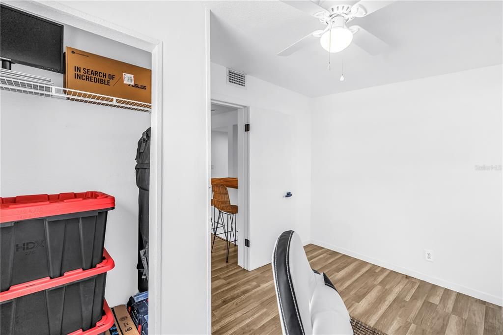 На продажу: $350,000 (3 спален, 3 ванн, 1171 Квадратных фут)