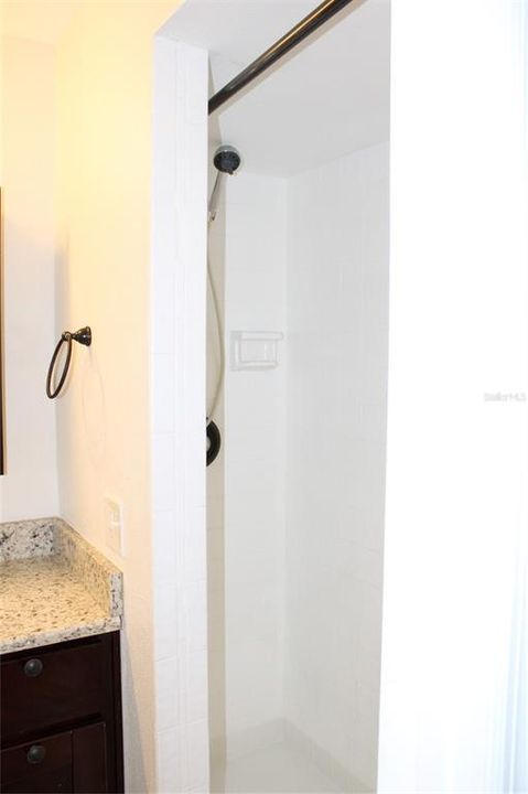 En Venta: $289,000 (2 camas, 2 baños, 1270 Pies cuadrados)