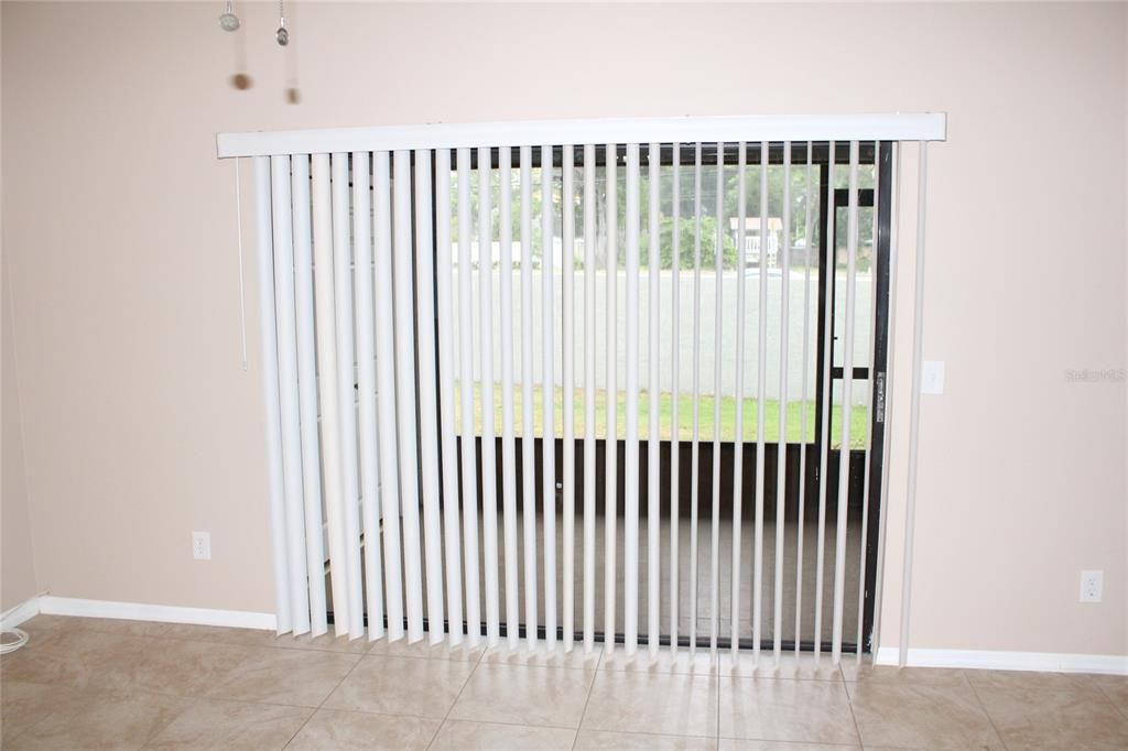 En Venta: $289,000 (2 camas, 2 baños, 1270 Pies cuadrados)