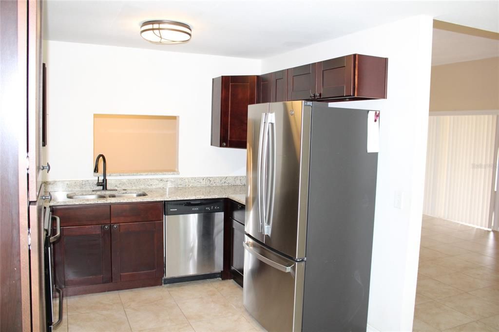 En Venta: $289,000 (2 camas, 2 baños, 1270 Pies cuadrados)