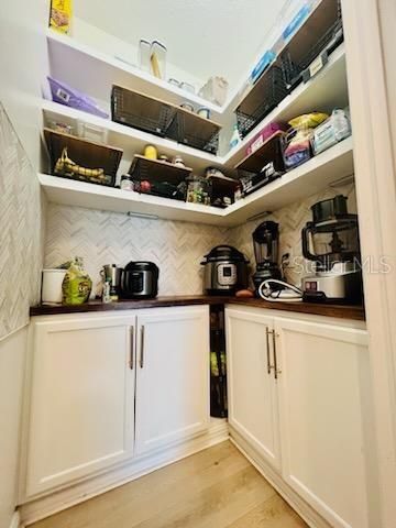 В аренду: $2,300 (3 спален, 2 ванн, 1724 Квадратных фут)