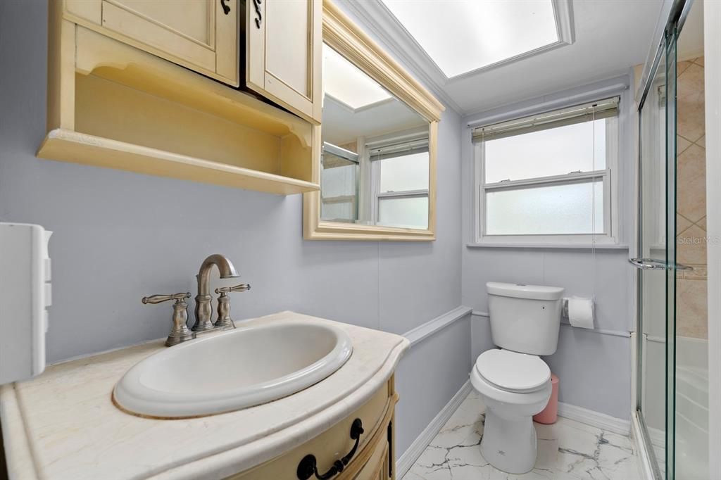 For Sale: $399,000 (4 beds, 3 baths, 1882 Square Feet)
