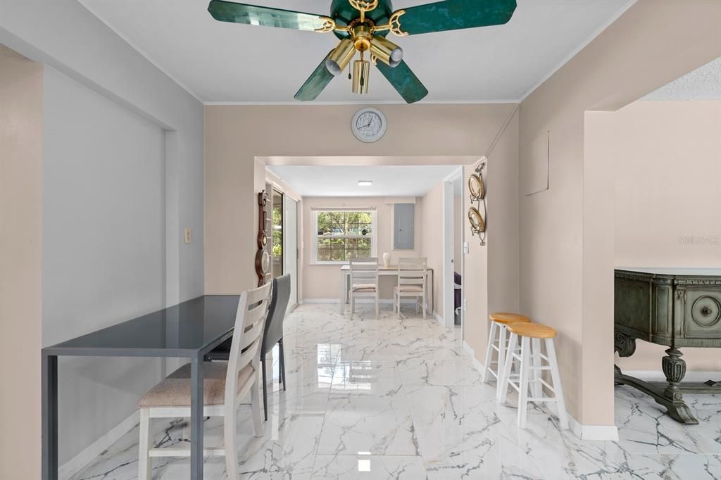 For Sale: $399,000 (4 beds, 3 baths, 1882 Square Feet)